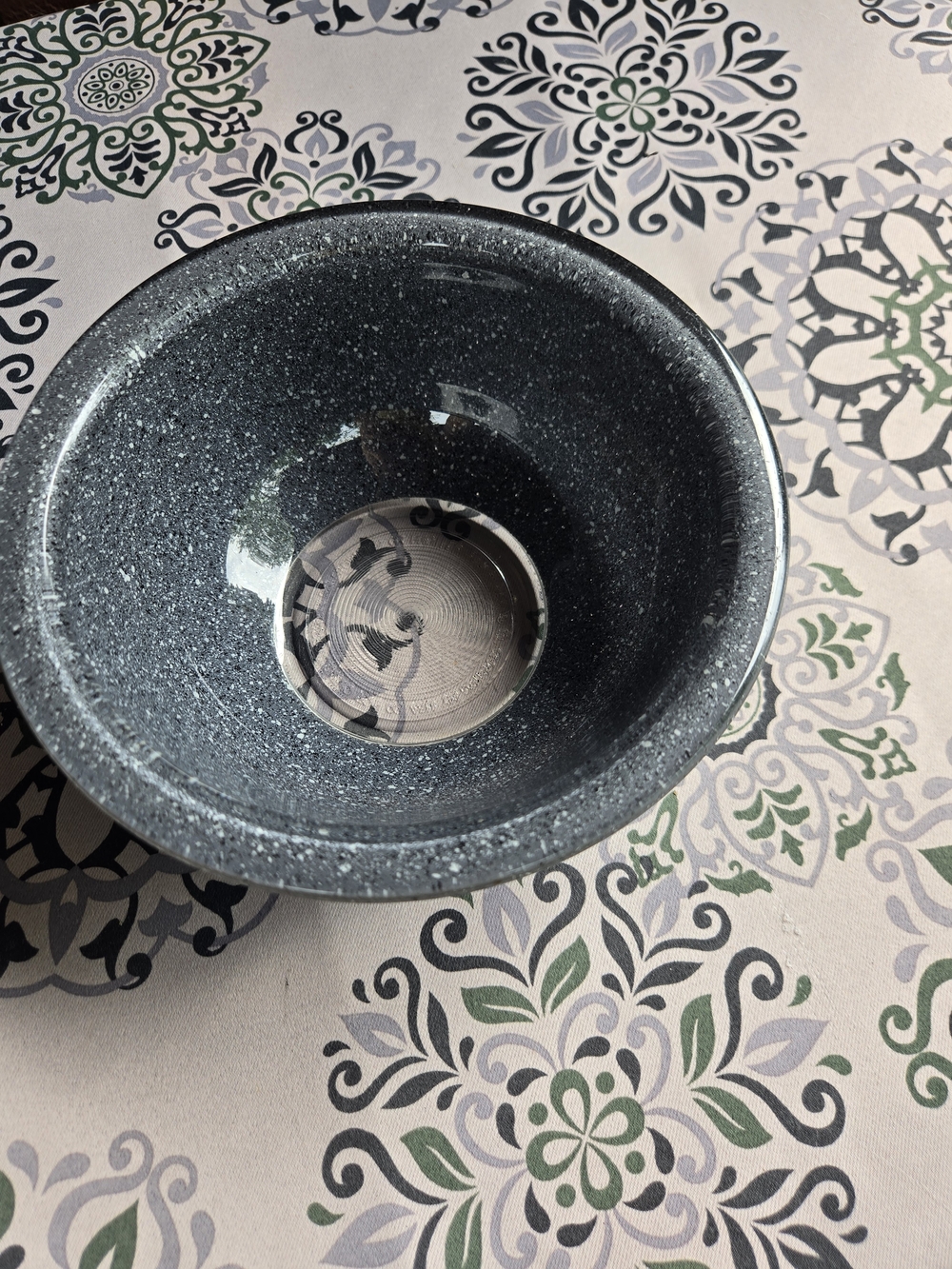 Pyrex 322 Speckled Granite With Clear Bottom Mixing Bowl - 1 Liter - Vintage